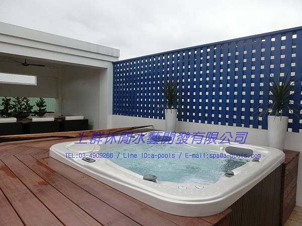 WS-596.JPG WS-596.JPG