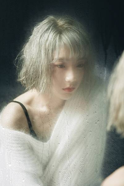 snsd taeyeon rain teaser pictures (2)