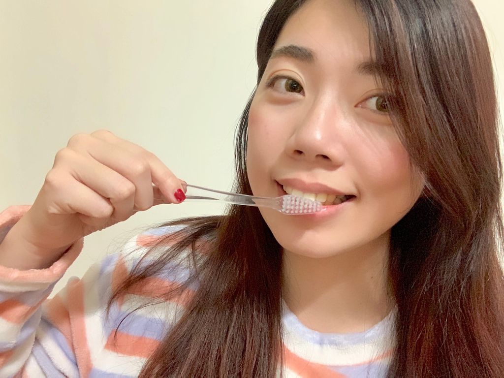 德恩奈夜用牙膏│刷牙新觀念【唾液是健康的泉源】德國專利配方,專為夜間清潔而設計的牙膏,擔心細菌、刷牙流血、牙周病、蛀牙、口乾、糖尿病快來看著篇! 德恩奈夜用牙膏│刷牙新觀念【唾液是健康的泉源】德國專利配方,專為夜間清潔而設計的牙膏,擔心細菌、刷牙流血、牙周病、蛀牙、口乾、糖尿病快來看著篇!