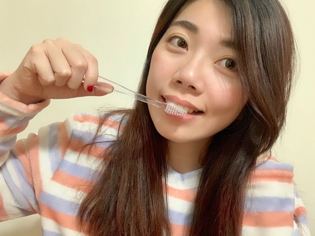 德恩奈夜用牙膏│刷牙新觀念【唾液是健康的泉源】德國專利配方,專為夜間清潔而設計的牙膏,擔心細菌、刷牙流血、牙周病、蛀牙、口乾、糖尿病快來看著篇! 德恩奈夜用牙膏│刷牙新觀念【唾液是健康的泉源】德國專利配方,專為夜間清潔而設計的牙膏,擔心細菌、刷牙流血、牙周病、蛀牙、口乾、糖尿病快來看著篇!