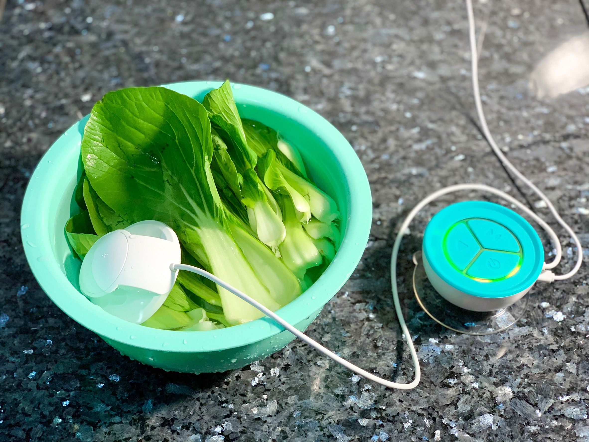 蔬活球Fluid Scanner水質檢測器│居家農藥檢測神器開箱【工研院專利技術移轉,IPX7防水認證】一台可用智慧告訴你吃下肚的蔬果有沒有洗乾淨的好物推薦 蔬活球Fluid Scanner水質檢測器│居家農藥檢測神器開箱【工研院專利技術移轉,IPX7防水認證】一台可用智慧告訴你吃下肚的蔬果有沒有洗乾淨的好物推薦