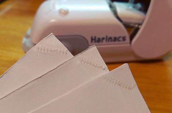 開箱 無印良品員工用的 Kokuyo Harinacs Press無釘孔無針釘書機 菇菇遊樂園 痞客邦