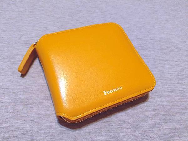 【開箱】韓國設計師品牌。Fennec真皮皮夾。Zipper 