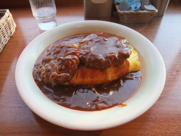 漢堡肉可樂餅蛋包飯.jpg