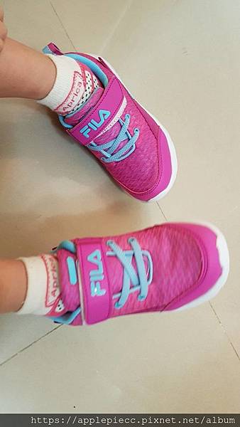 112208.jpg 112208.jpg