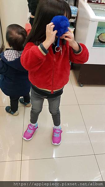 112422.jpg 112422.jpg