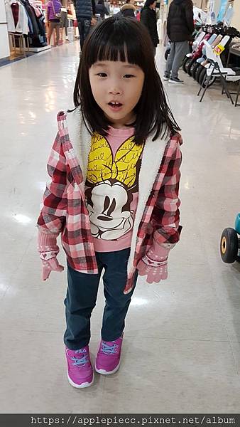 112545.jpg 112545.jpg