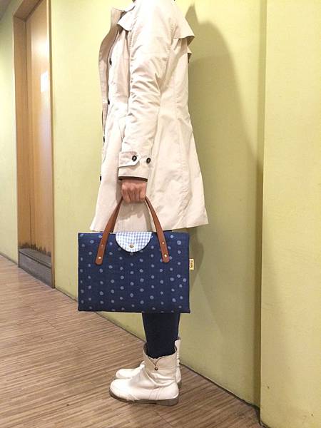 藍色水玉筆電包-08