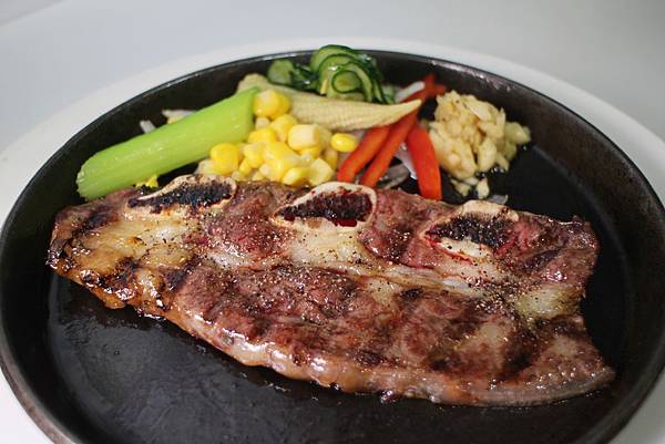 1061209-美吉克牛排-14