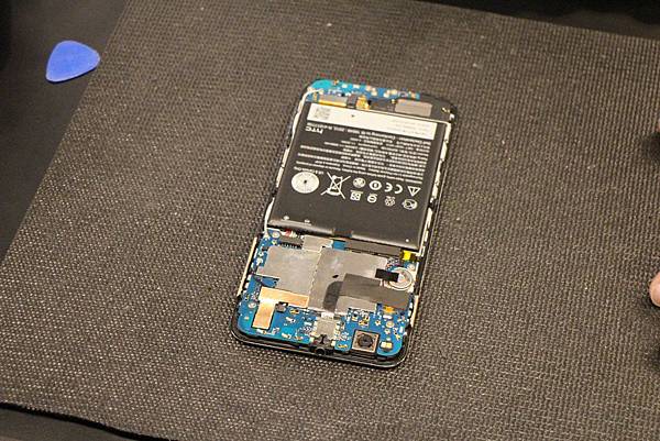 1061226-947修手機-09 1061226-947修手機-09