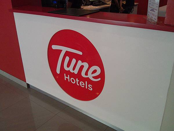 Tune hotel