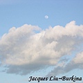 月亮和白雲