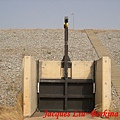 水庫灌溉溝渠的水閘門