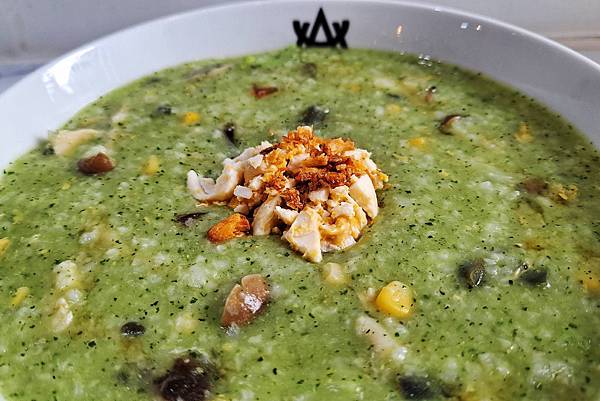 208025.jpg 208025.jpg