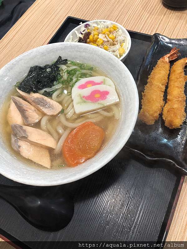 丼魂是在合江街上班族可以吃的日式丼飯定食 牛肉丼190元附溫泉蛋 緩拍寫食過日子blog 痞客邦