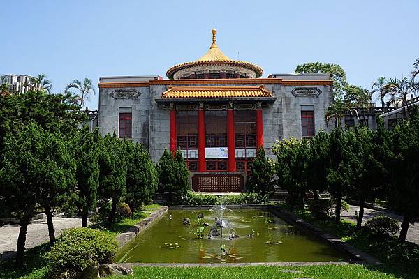 建功神社.jpg