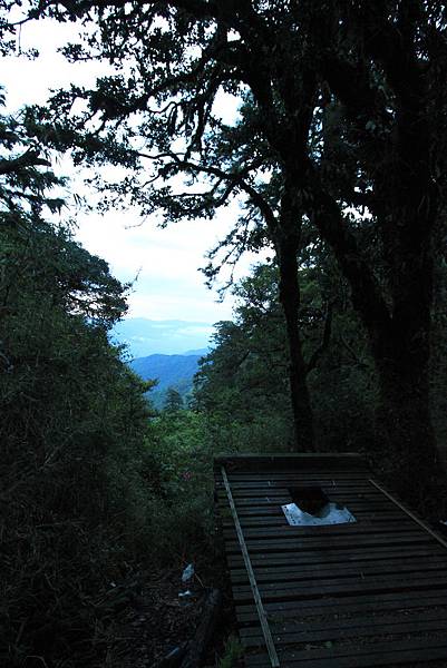 雲陵山屋的無敵山景男廁!!