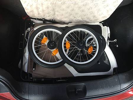 IMG_2010.JPG IMG_2010.JPG