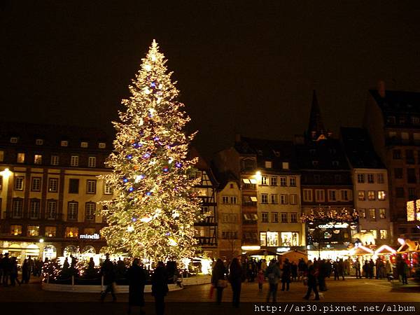 Place Kléber 的聖誕市集 Place Kléber 的聖誕市集