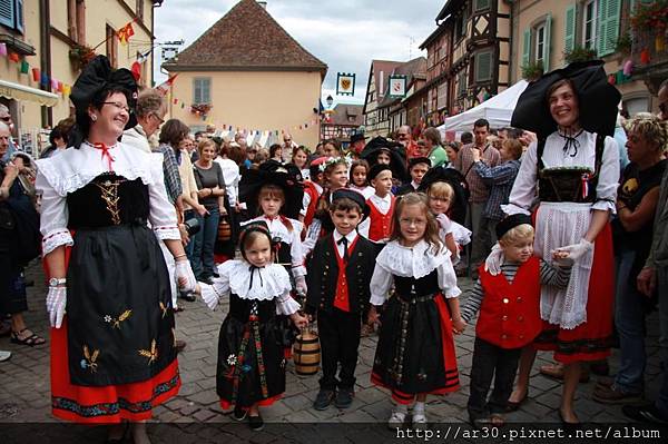 7438-feteeguisheim_eguisheim__medium