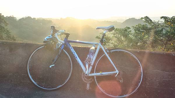 P_20160716_053600_1_HDR_p.jpg P_20160716_053600_1_HDR_p.jpg