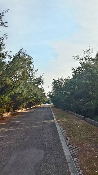 P_20160805_072346_1_HDR_p.jpg P_20160805_072346_1_HDR_p.jpg