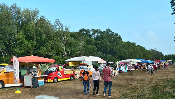 P_20160821_071017_1_HDR_p.jpg P_20160821_071017_1_HDR_p.jpg