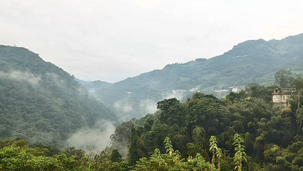 P_20160829_061539_HDR_p.jpg P_20160829_061539_HDR_p.jpg