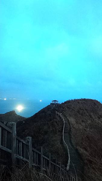 P_20161004_052734_LL.jpg P_20161004_052734_LL.jpg