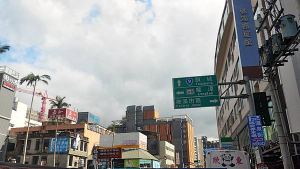 P_20161004_085423_HDR.jpg P_20161004_085423_HDR.jpg