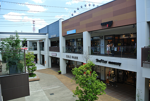 仙台 東北最大級的三井仙台港outlet 交通便利又有美食 岡山憨吉的日本遊記 痞客邦