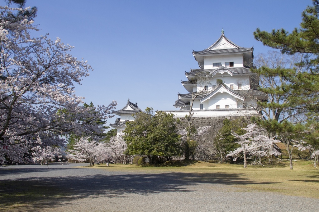三重 伊賀 上野公園 有伊賀上野城 俳聖殿及忍者博物館等設施 岡山憨吉的日本遊記 痞客邦