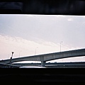 F1000036