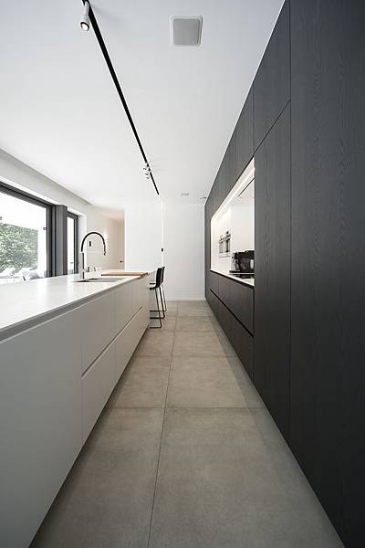 track-lighting-recessed (13).jpg