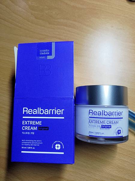 韓國沛麗膚屏護保濕深層修護霜 使用心得 韓國沛麗膚屏護保濕深層修護霜 使用心得