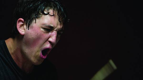 1401x788-Whiplash_still3_MilesTeller