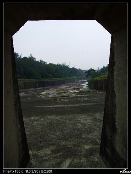 烏山頭水庫溢洪道-2.jpg