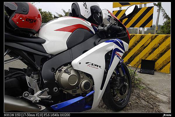 08'CBR1000RR-9.jpg