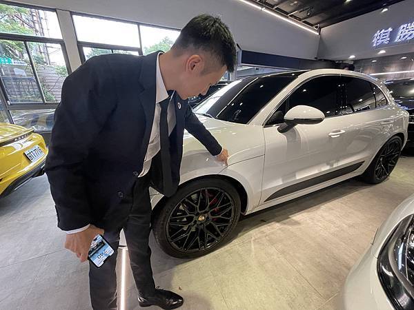 台北中古車行新手購買中古車10大常見QA走訪棋勝汽車實記 台北中古車行新手購買中古車10大常見QA走訪棋勝汽車實記