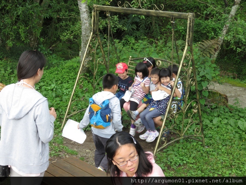 01IMG_0411學員(搖椅).JPG 01IMG_0411學員(搖椅).JPG