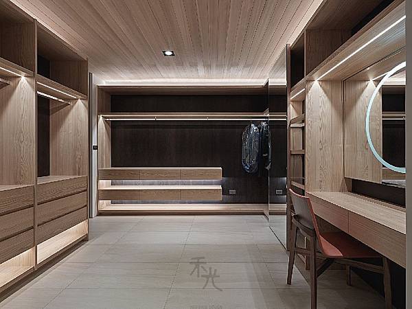 更衣室設計.jpg