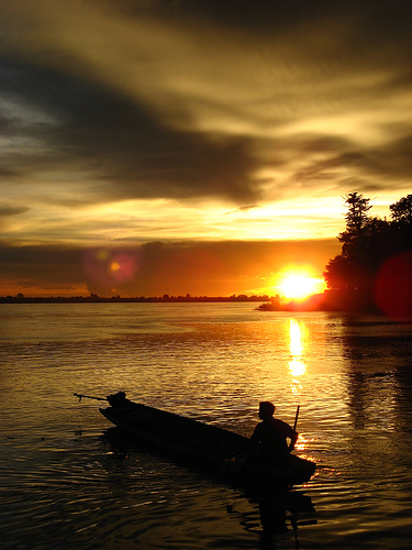 湄公河上的夕陽