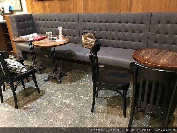 「台北美食」STARBUCKS 星巴克 (寶麗廣場B1門市)