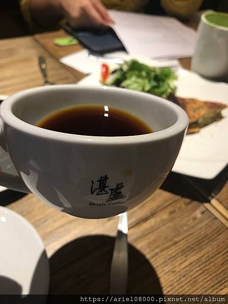 「台北美食」「台北不限時咖啡」湛盧咖啡市府店-信義區-台北市