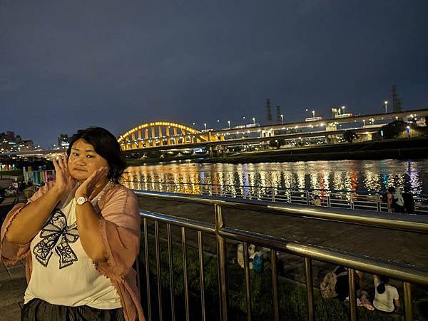 台北市/松山區/彩虹河繽公園/水舞欣賞