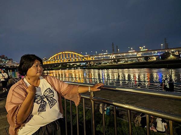 台北市/松山區/彩虹河繽公園/水舞欣賞