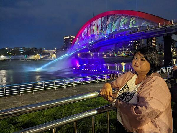 台北市/松山區/彩虹河繽公園/水舞欣賞