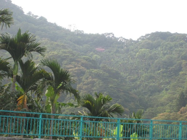 12.小紅屋頂  就是下一個挑戰.JPG