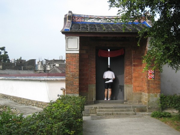 26.達叔：有人在家嗎.JPG