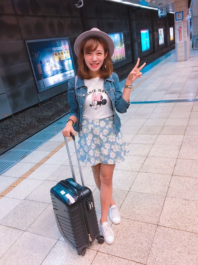 S_5265206276651.jpg S_5265206276651.jpg